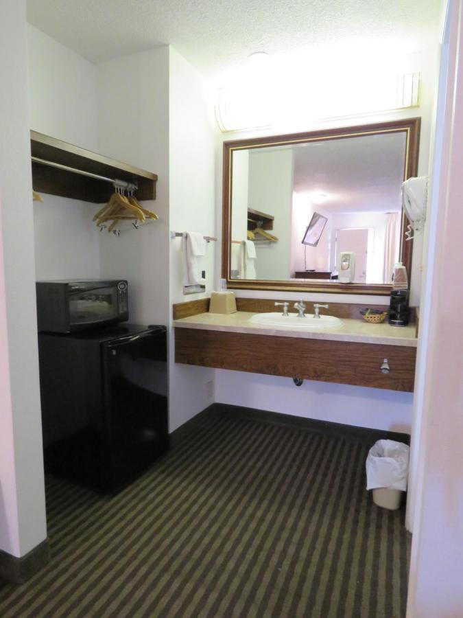 Thunderbird Motel Elko Bagian luar foto