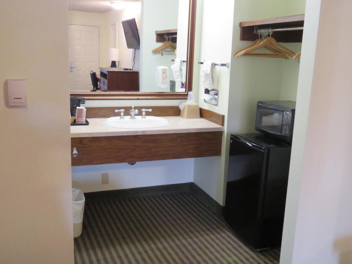 Thunderbird Motel Elko Bagian luar foto