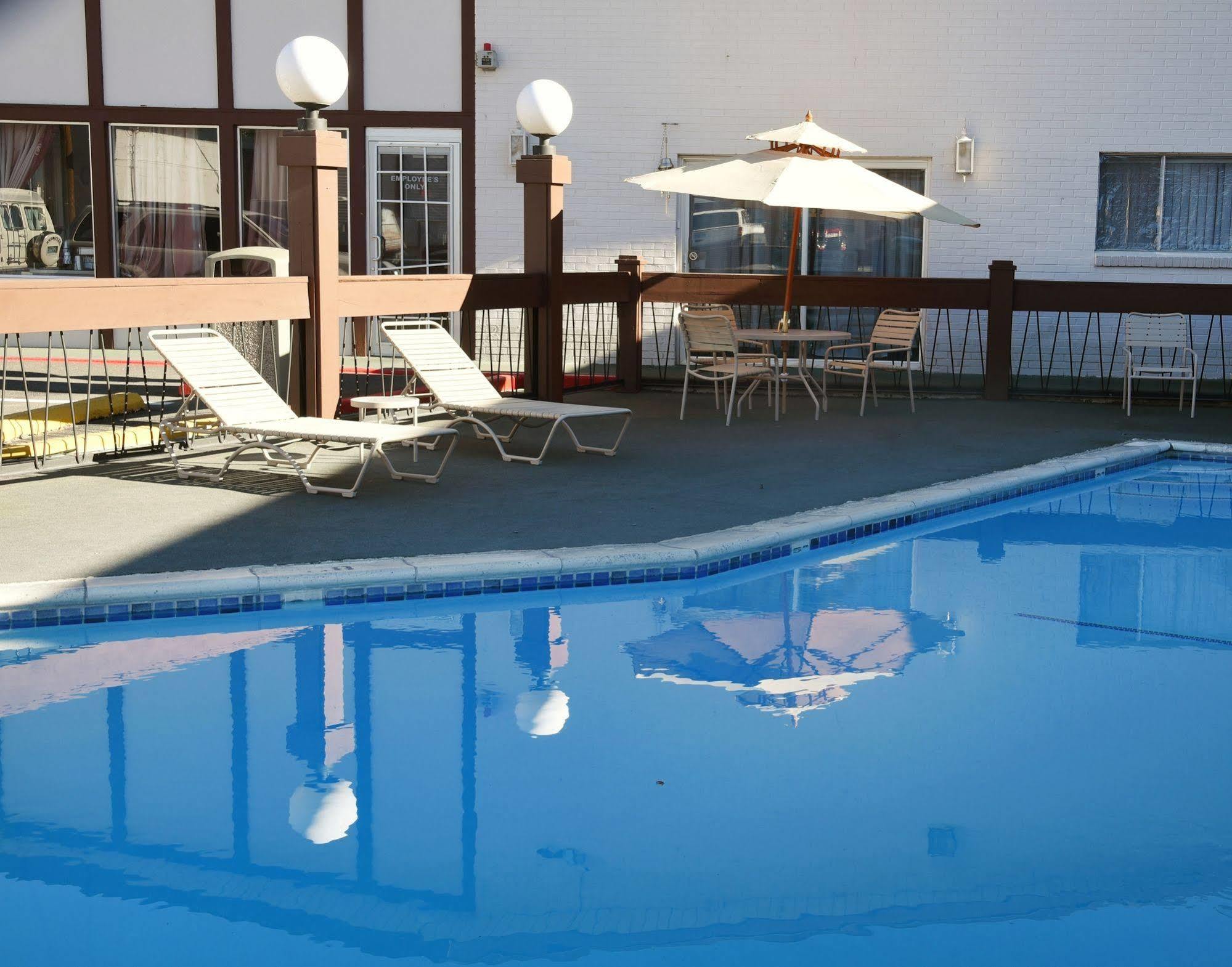 Thunderbird Motel Elko Bagian luar foto